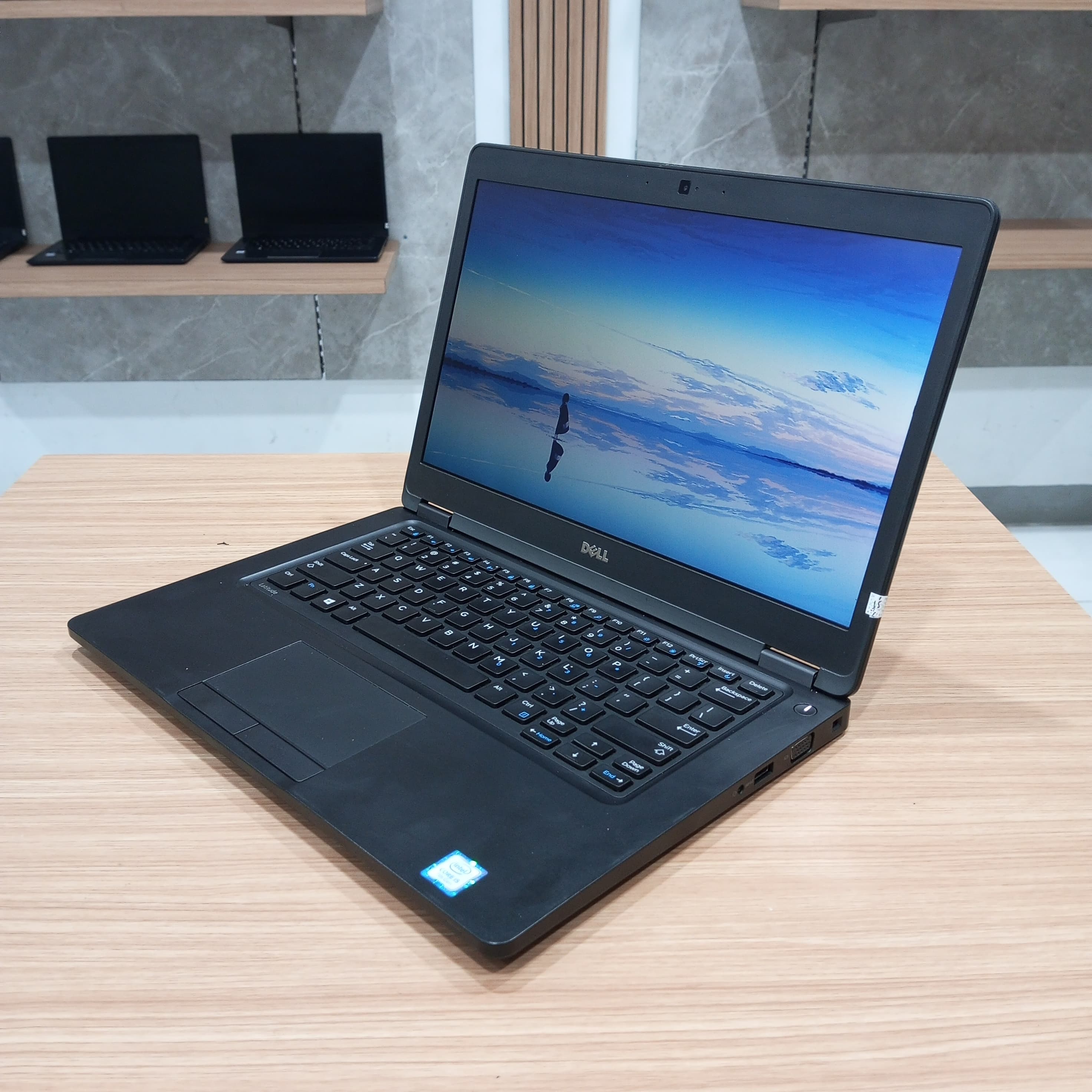 DELL Latitude 5480