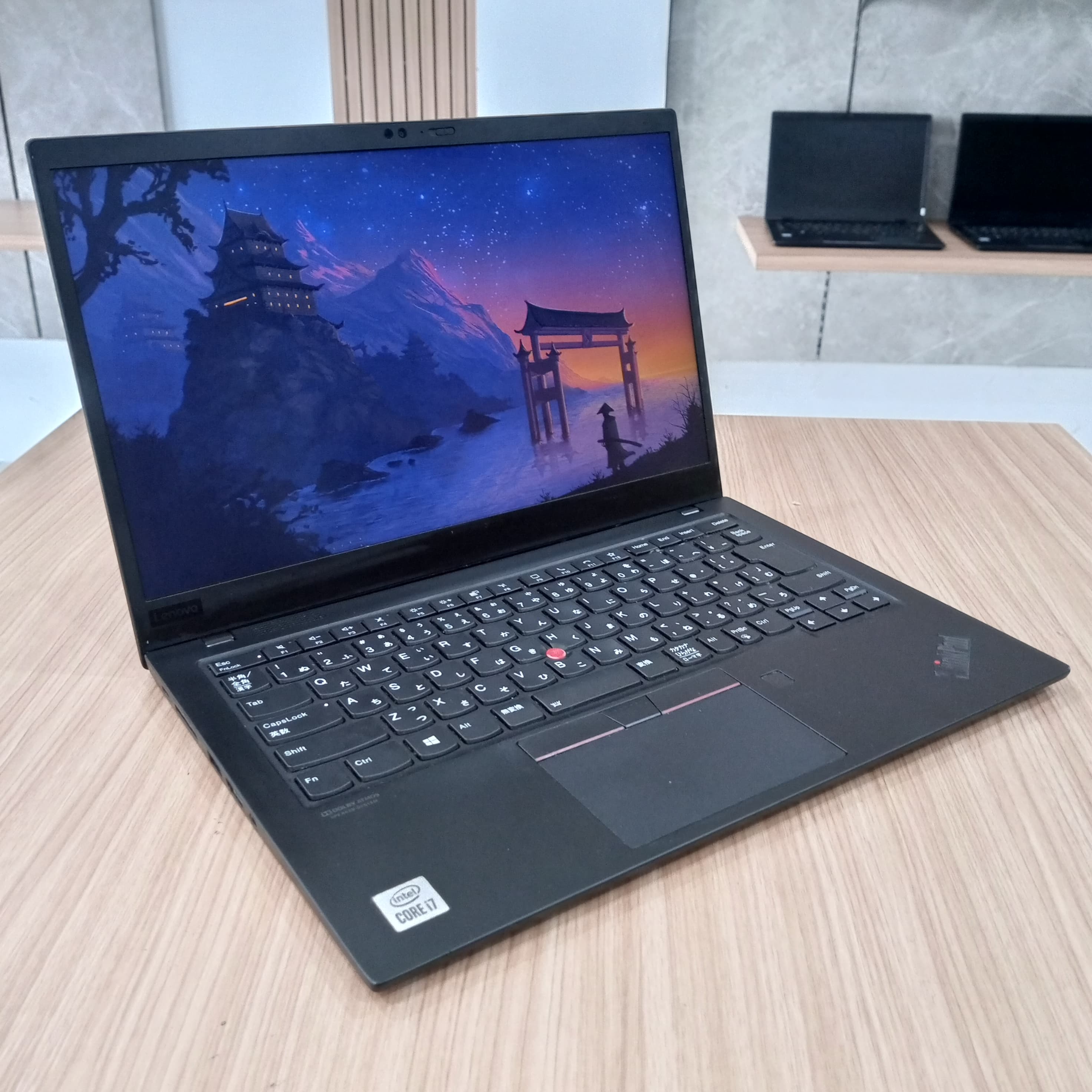 Lenovo ThinkPad X1 Carbon 8th
