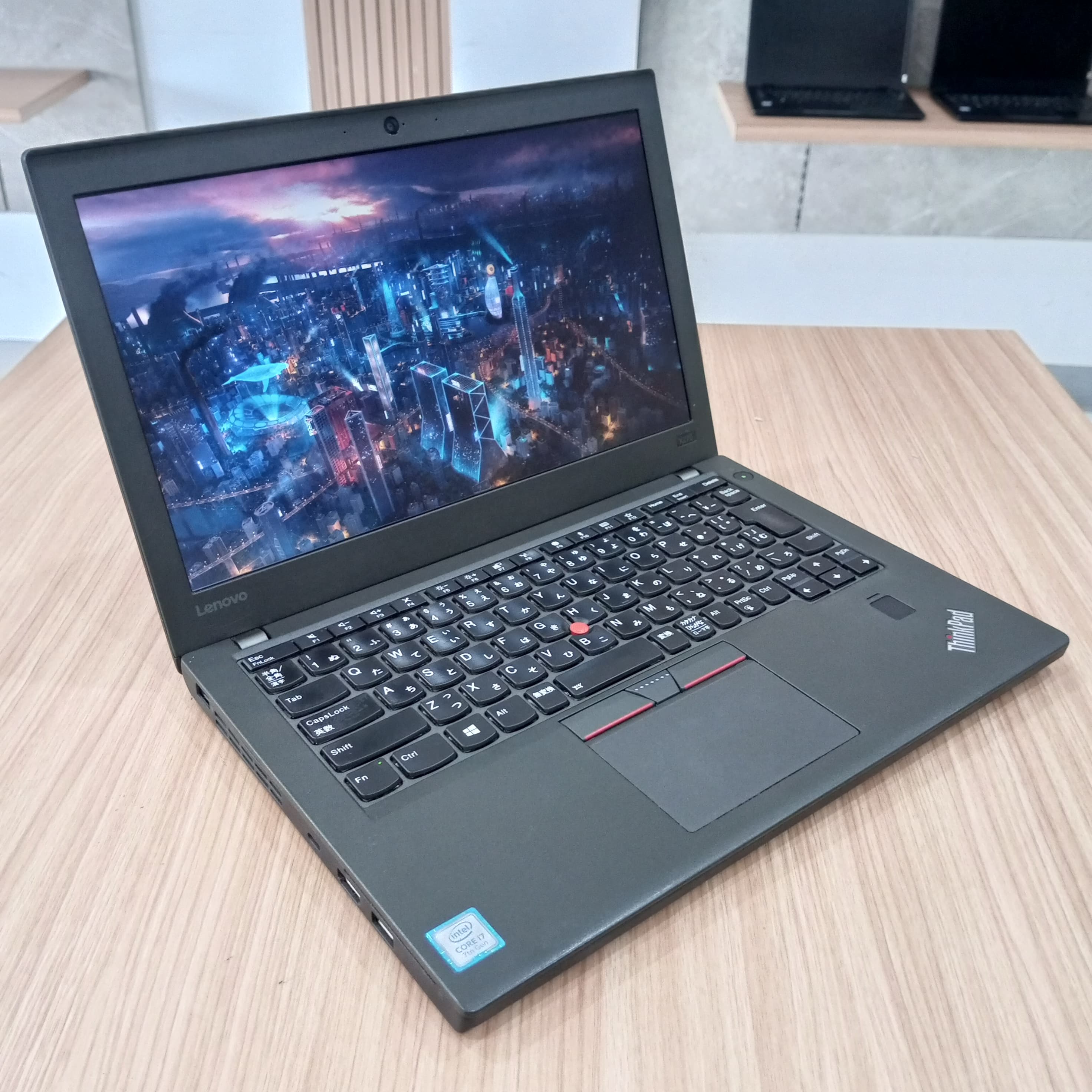 Lenovo ThinkPad X270
